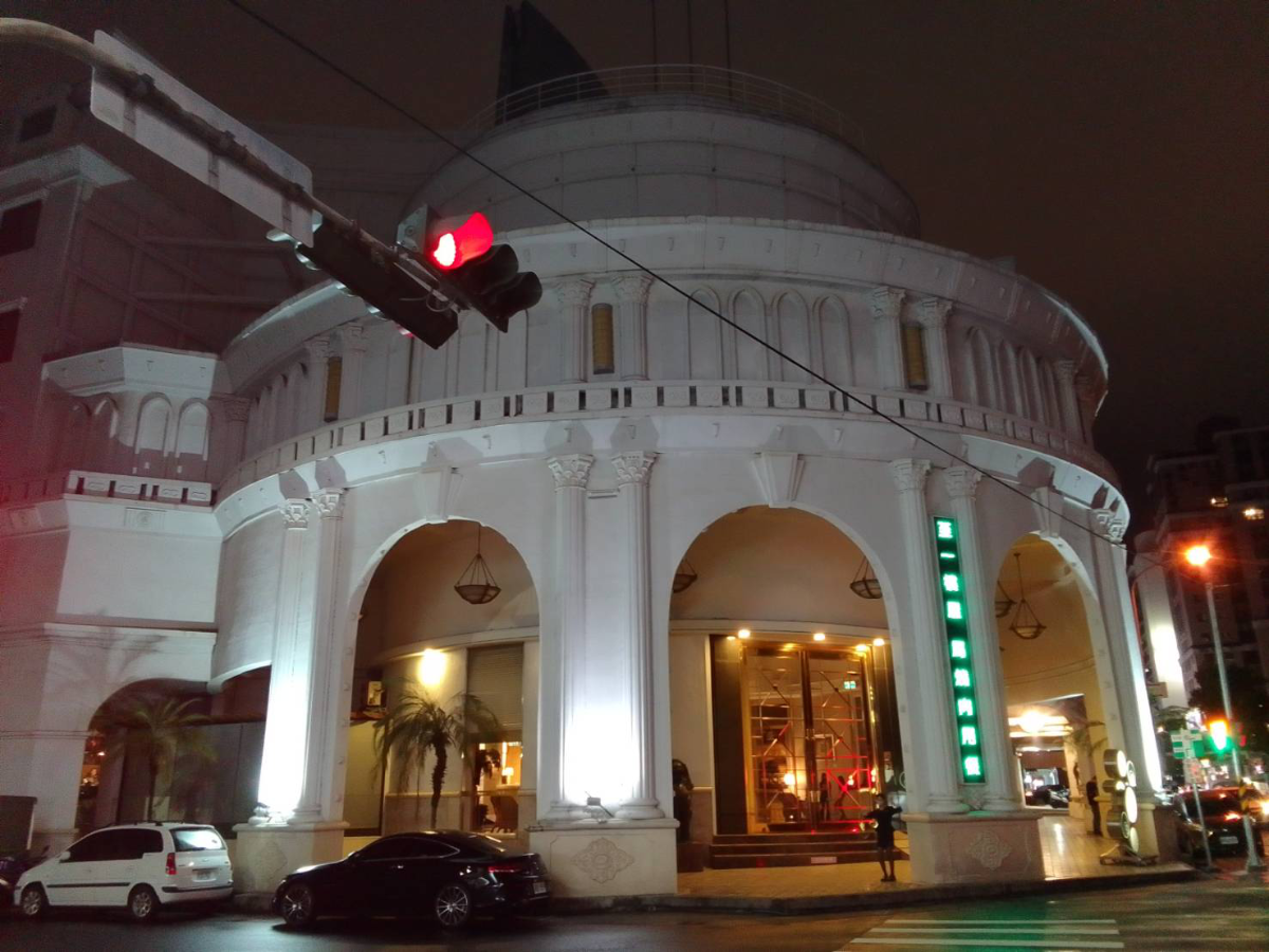 F HOTEL台中麗加園邸 響應關燈一小時